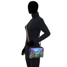 Load image into Gallery viewer, Triple Compartment Crossbody - 8501
